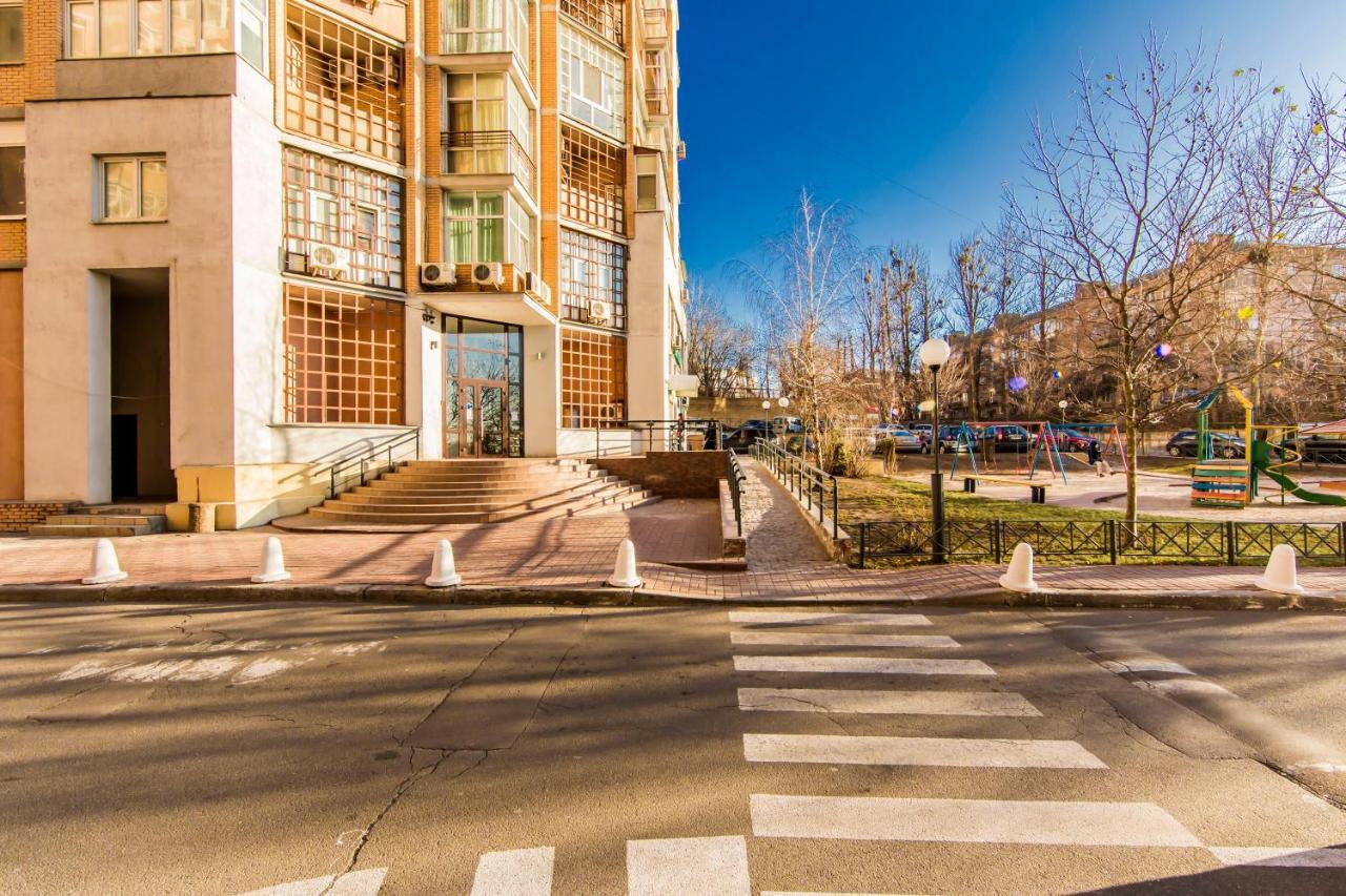 2К Квартира У Новому Будинку, Печерськ Κίεβο Εξωτερικό φωτογραφία